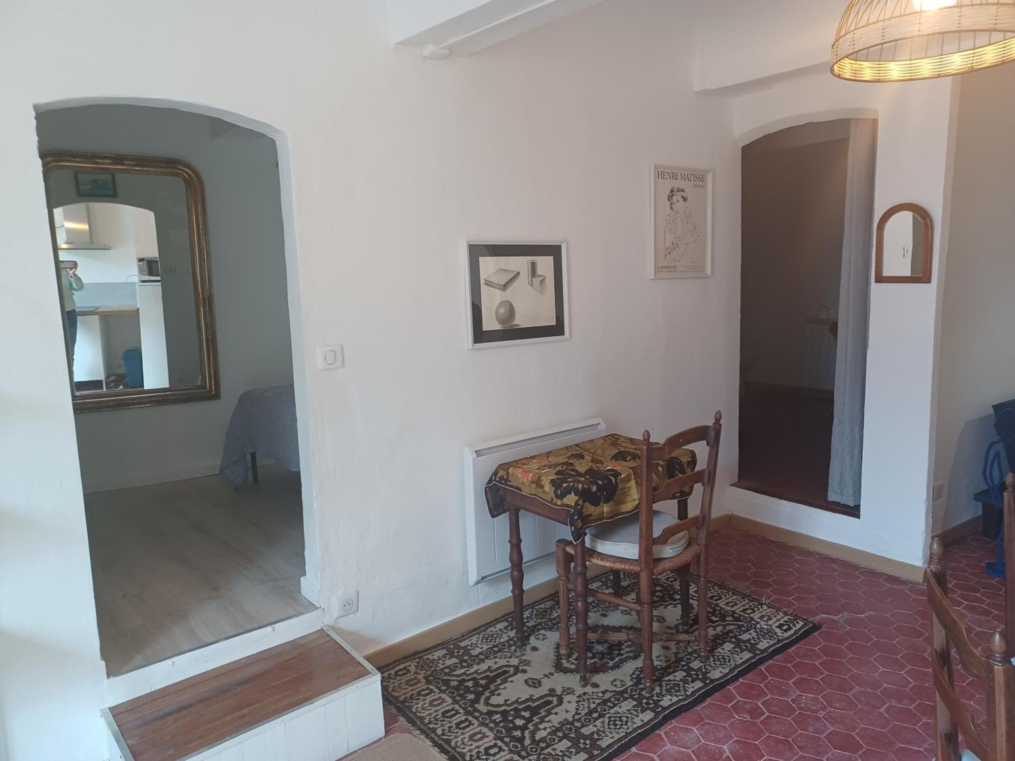 Apartmán L'Horloge Aups Exteriér fotografie